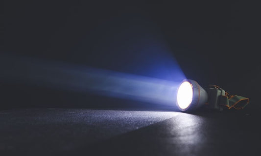 The Difference Between Tactical and Regular Flashlights