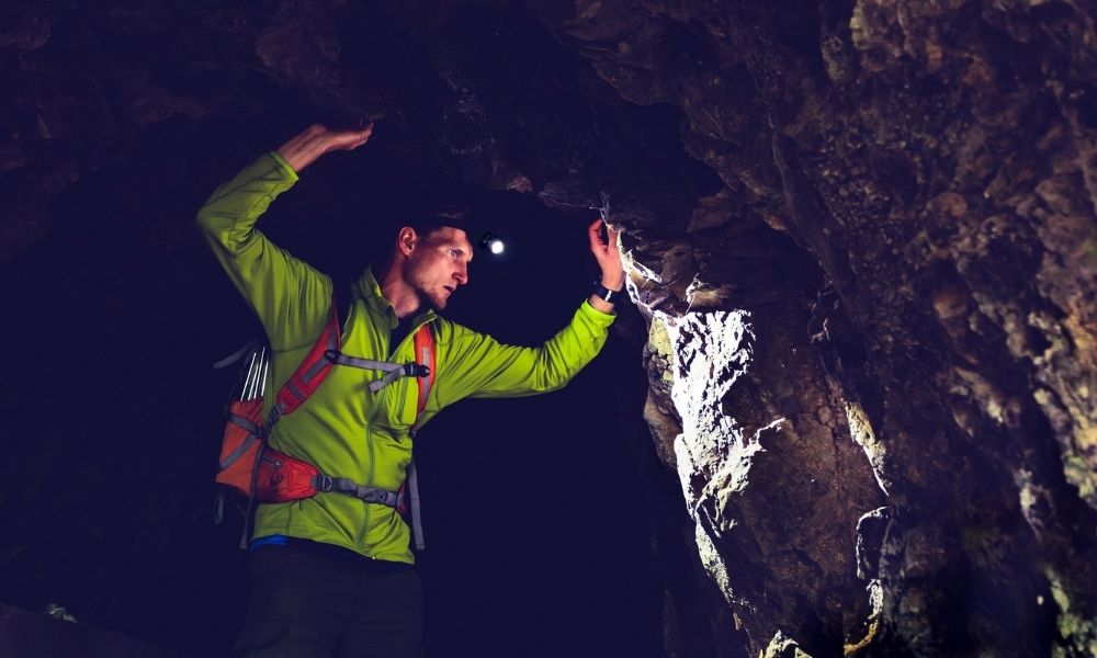 How To Choose the Right Headlamp